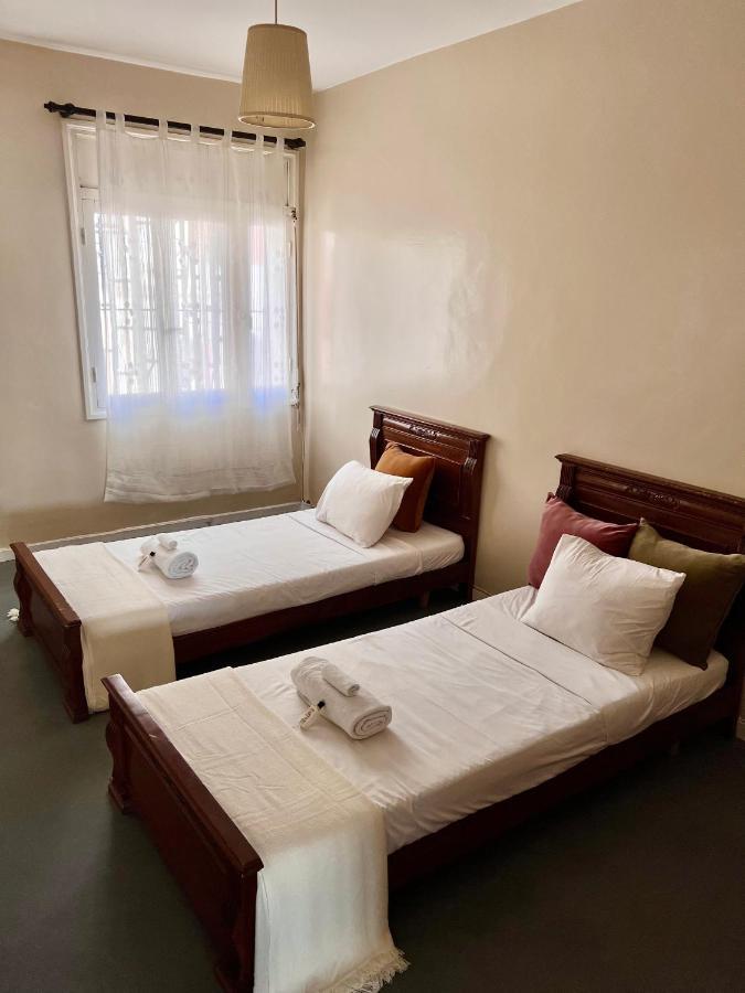 الدار البيضاء Bed & Breakfast In Designer Appartement المظهر الخارجي الصورة